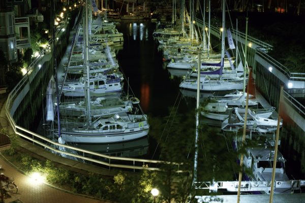 City Marina Cuxhaven bei Nacht, Pfingsten im Jahr 1998
